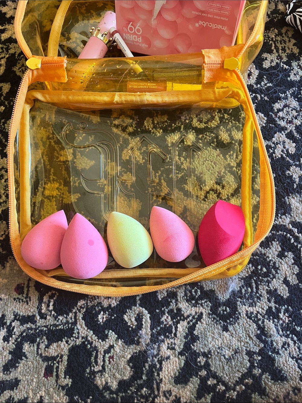 Assorted Makeup Sponge Set with Clear Travel Pouch - Pink & Coral - Picture 1 of 1